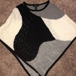 STYLE & CO BLACK, GREY, WHITE PONCHO